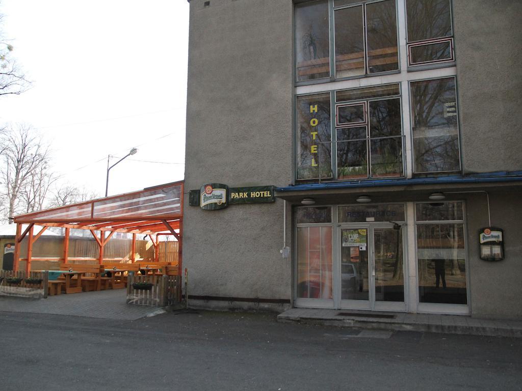 奥帕瓦公园酒店 外观 照片