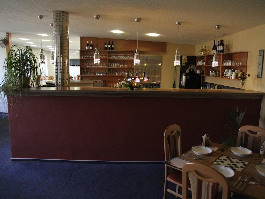 奥帕瓦公园酒店 外观 照片